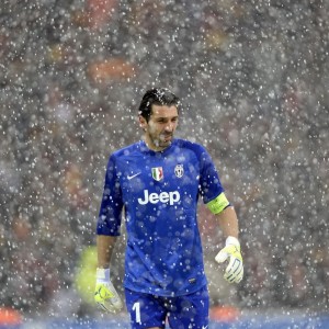 AYX体育-“新规则背景下的战术演变：快攻快防成为球队制胜的核心策略”