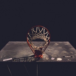 爱游戏体育-中国队前锋马丁内斯在巴黎奥运会上表现出色，马丁内斯加盟巴萨