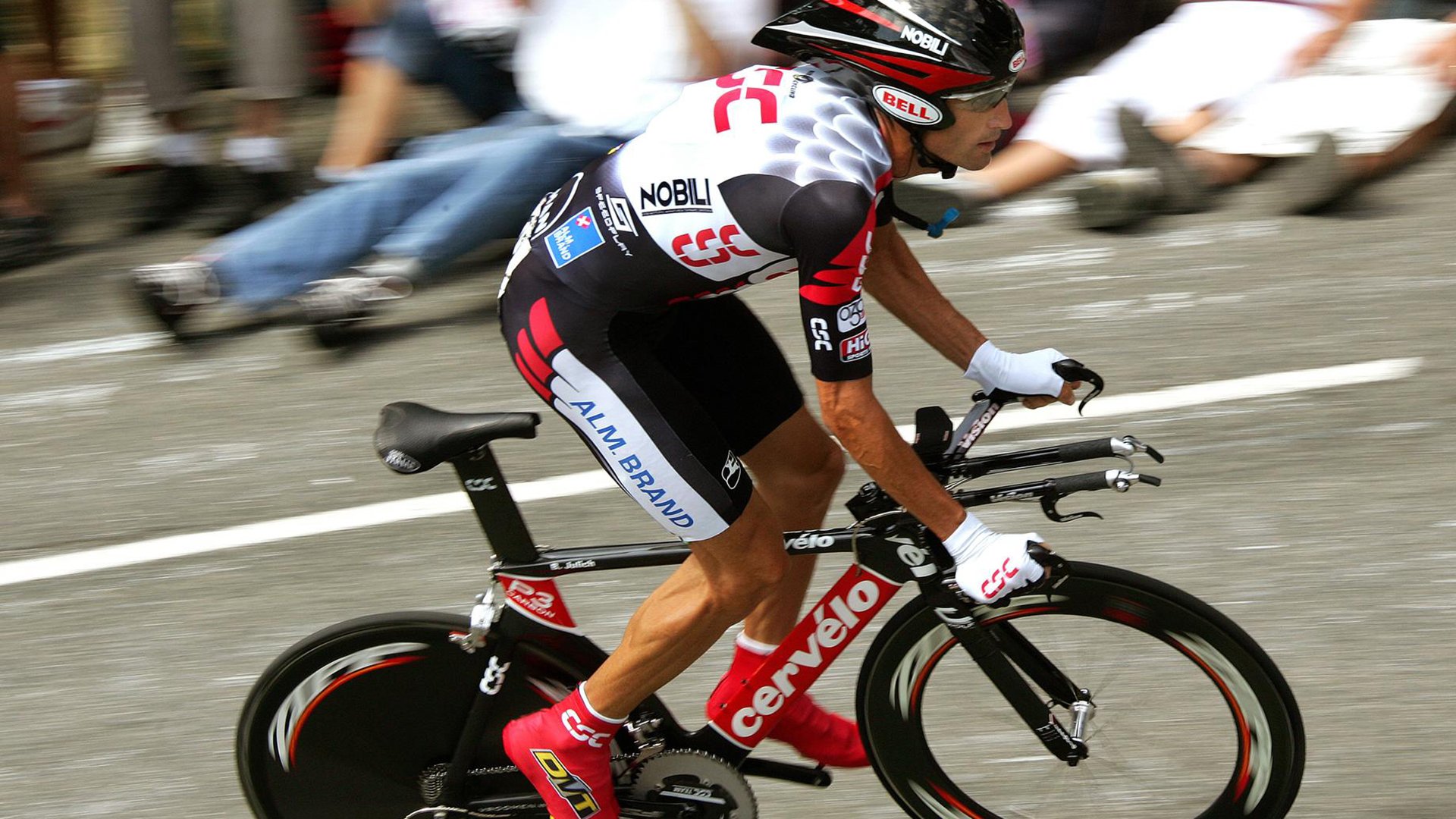 _运动员饮食：科学营养助力比赛状态_，运动员营养膳食需求