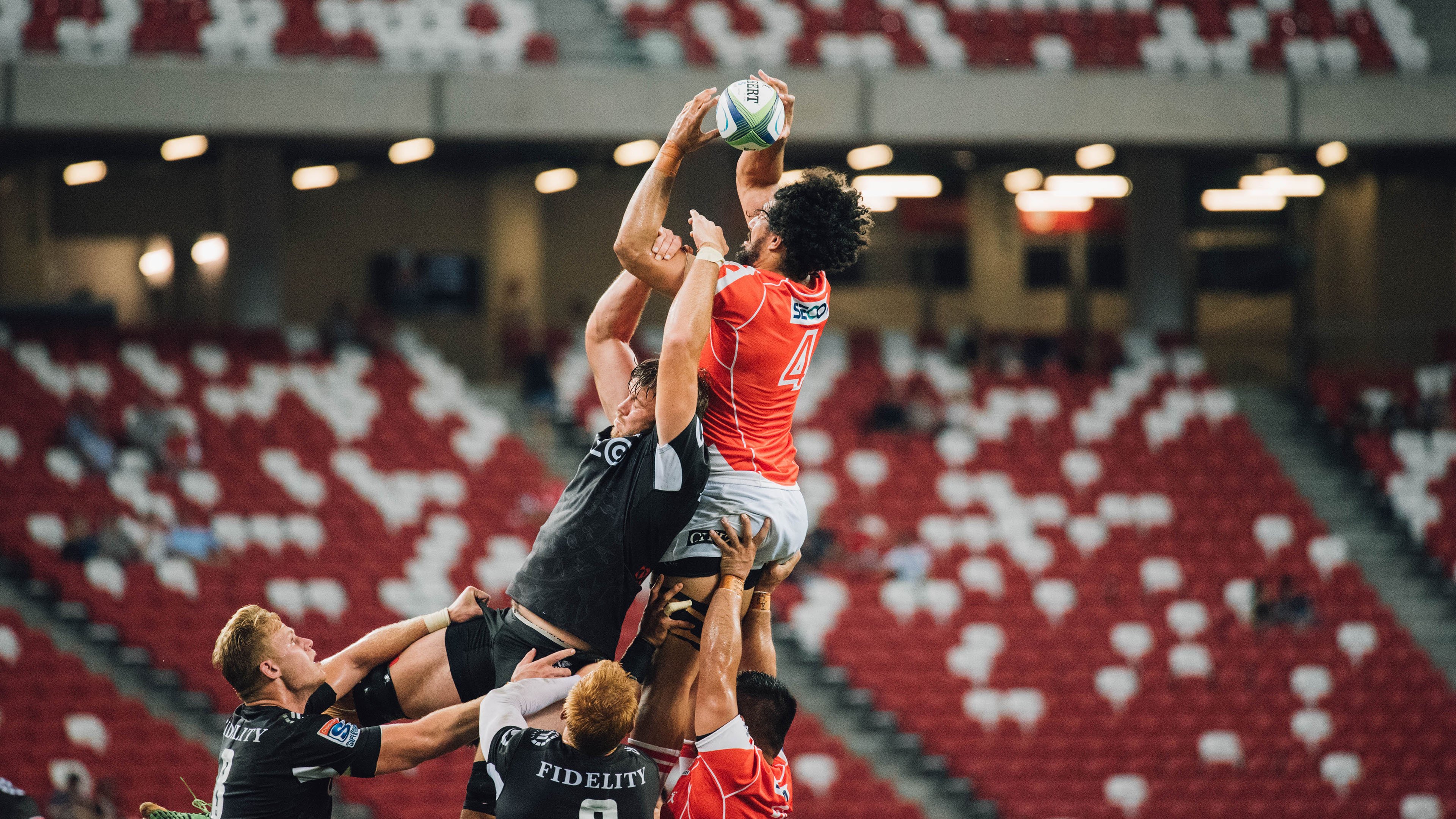 “新规则背景下的战术演变：快攻快防成为球队制胜的核心策略”